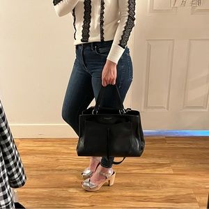 Marc Jacobs black leather satchel w/detachable crossbody strap!